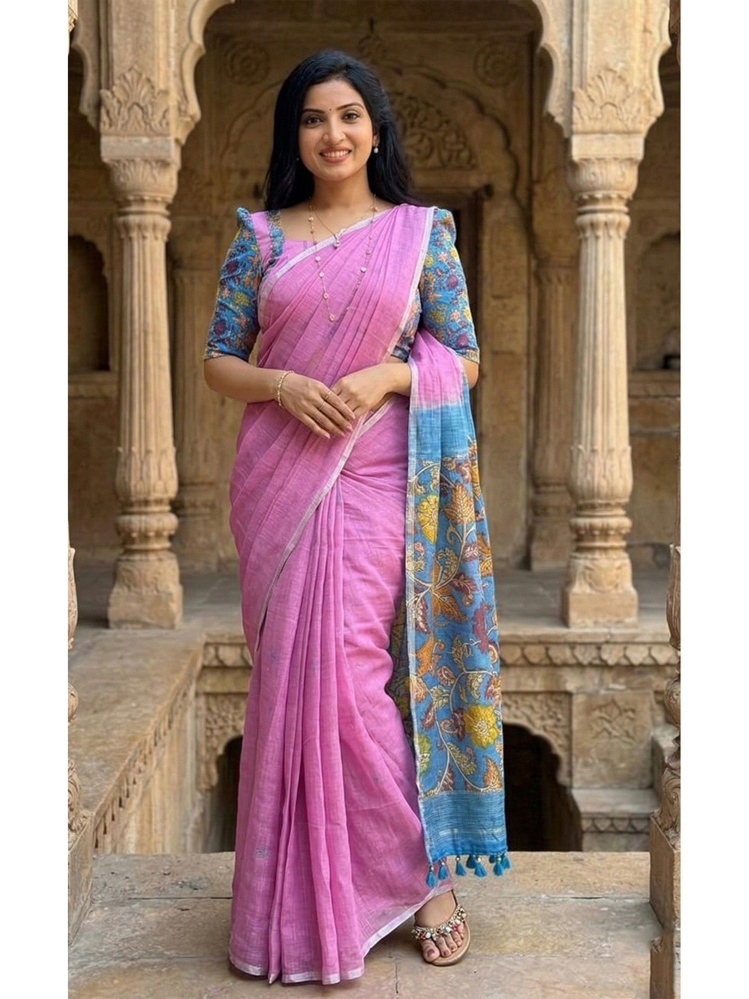 AMRUTKALA SAREES Pink Designer Linen Floral Printed Saree with Unstitched Blouse
