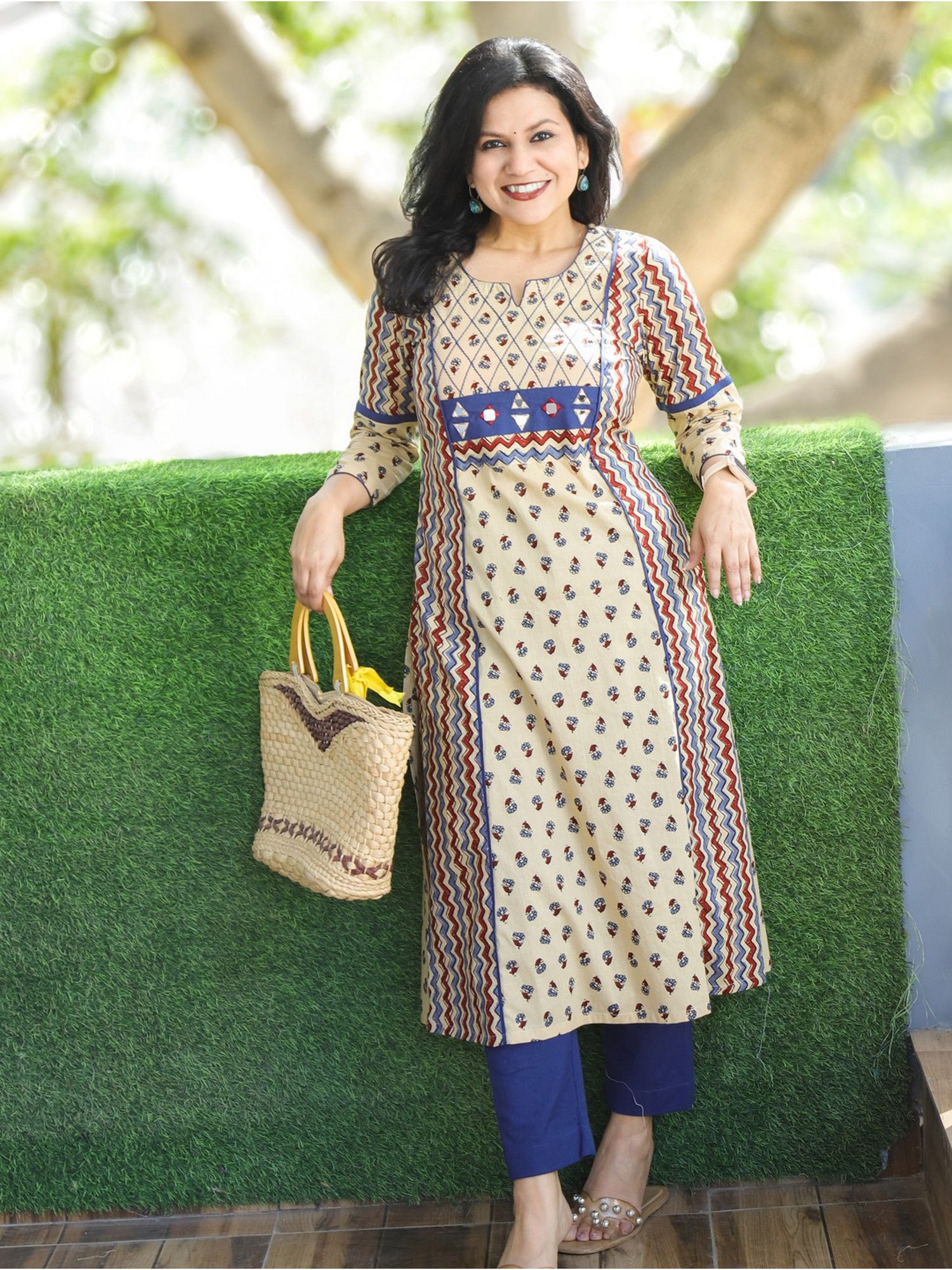 DESI SANDOOK Beige Cotton Printed Straight Kurta
