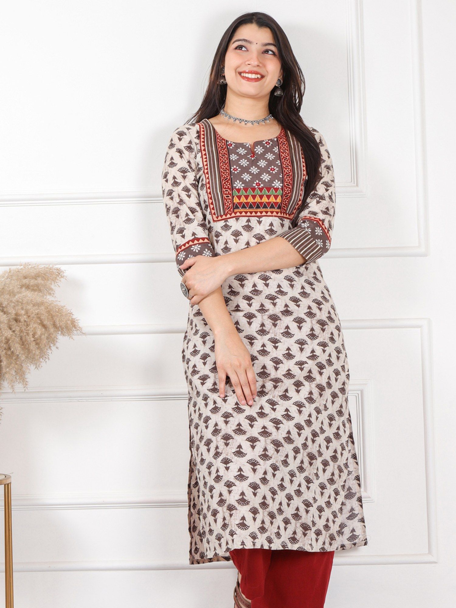 DESI SANDOOK Beige Printed Round Neck Kurta
