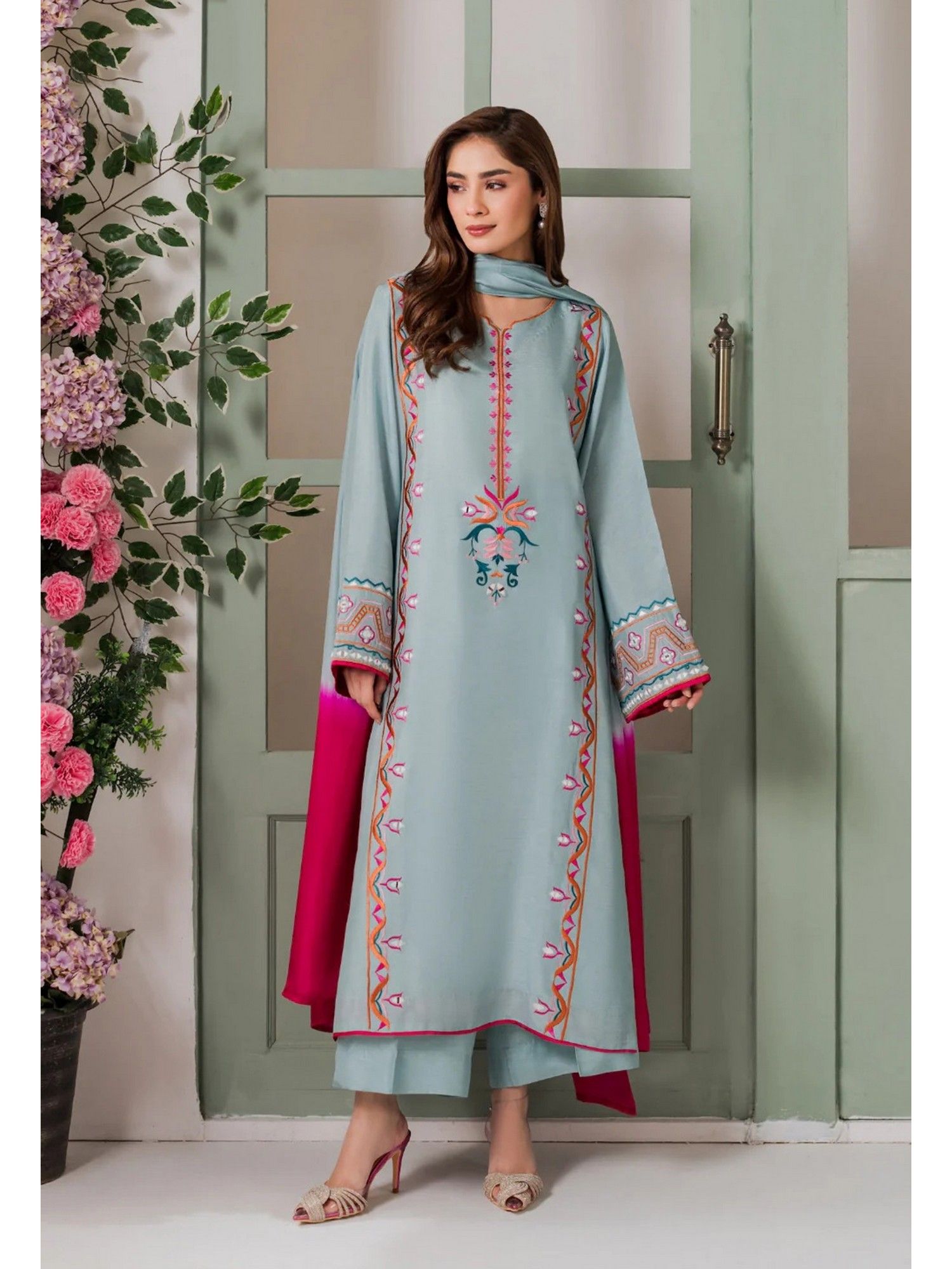 Ekta Textiles Grey Embroidered French Crepe Kurta with Pant and Dupatta