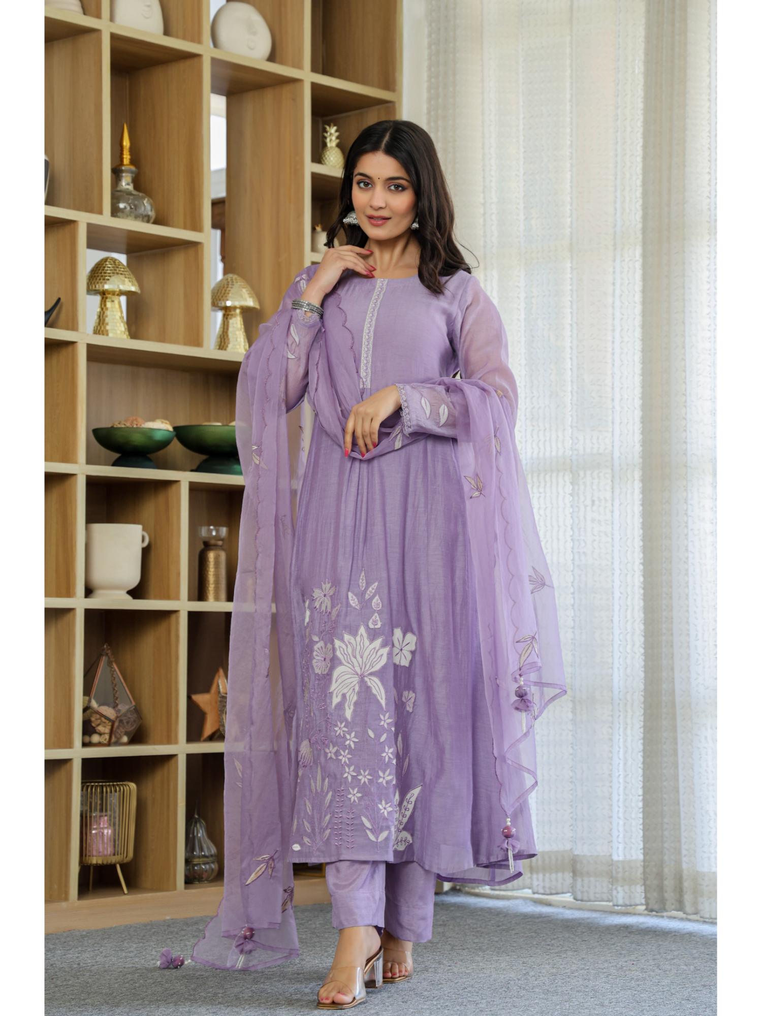 Ekta Textiles Women Lavender Chanderi Silk Round Neck Kurta with Pant and Dupatta