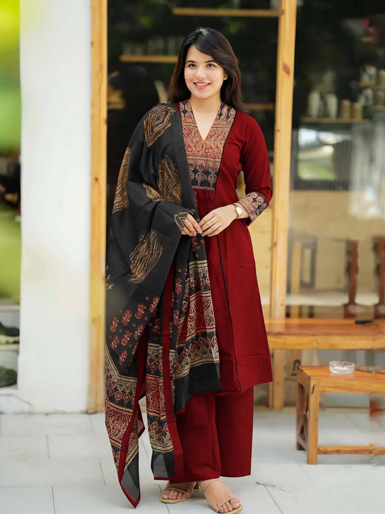 Gahan Womens Viscose Rayon Printed Kurta with Palazzo & Dupatta