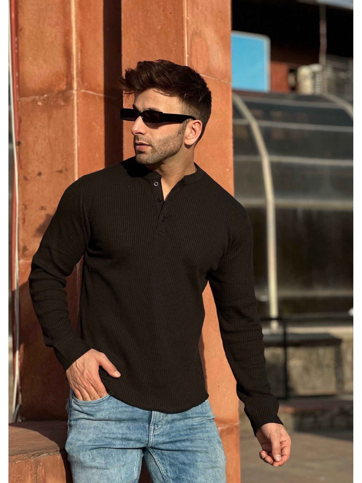 GRITSTONES Men Black Self Waffle Knit Henley T-Shirt