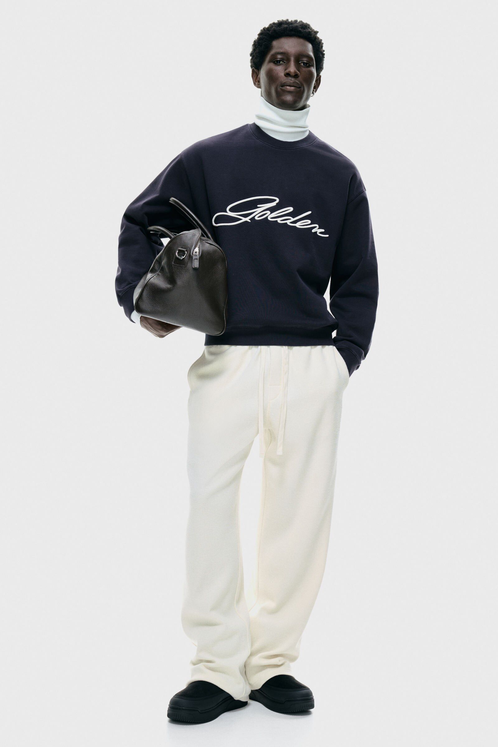 H&M Men Blue Loose Fit Sweatshirt