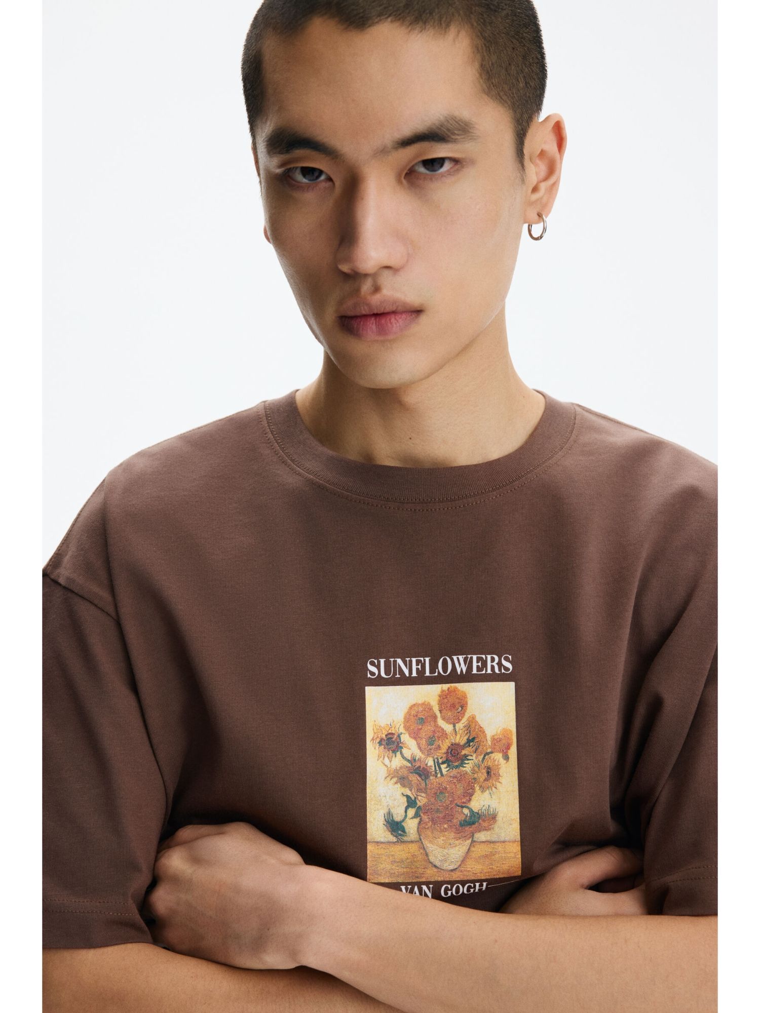 H&M Men Brown Loose Fit T-Shirt