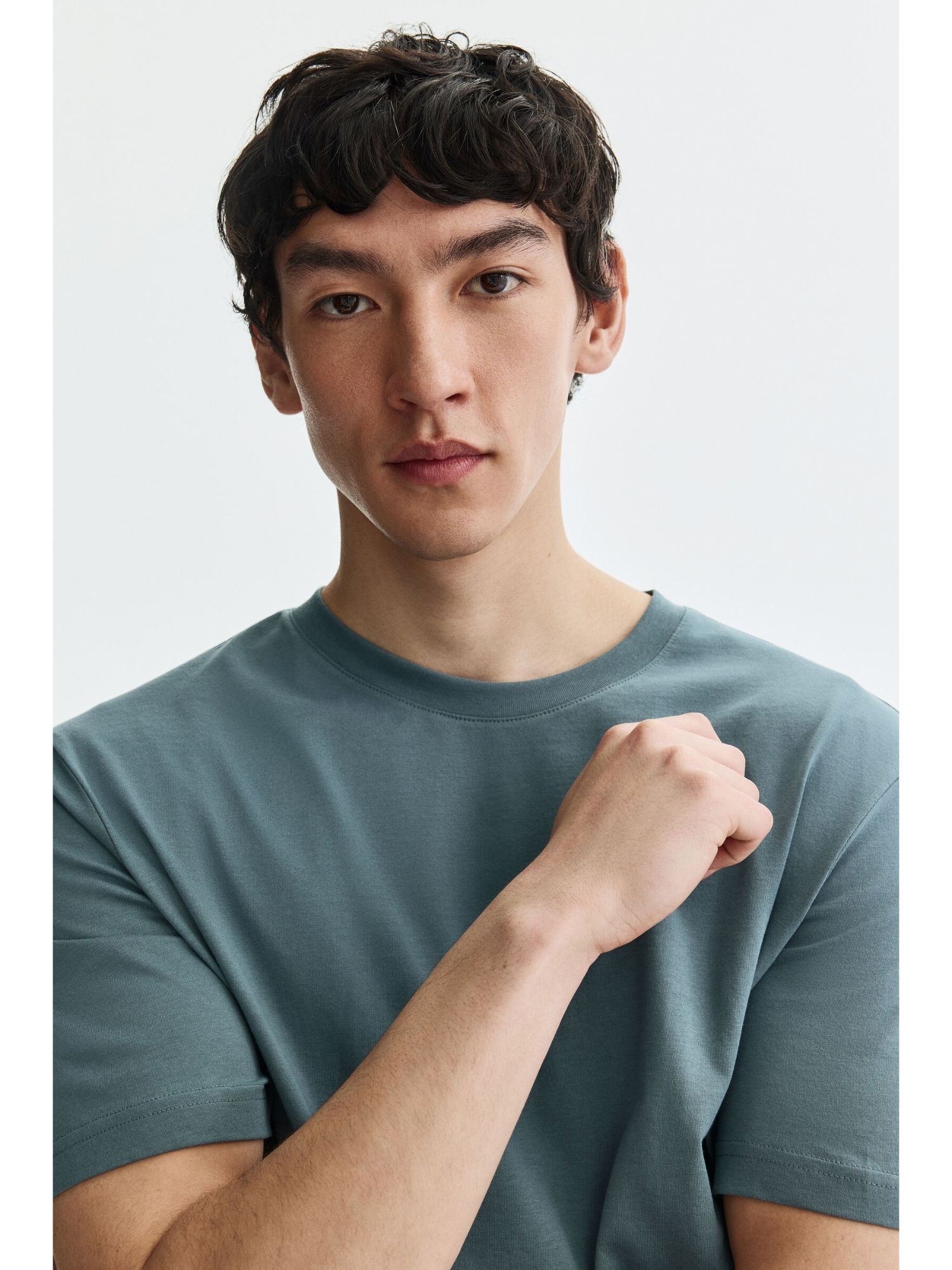 H&M Men Turquoise Regular Fit T-Shirt