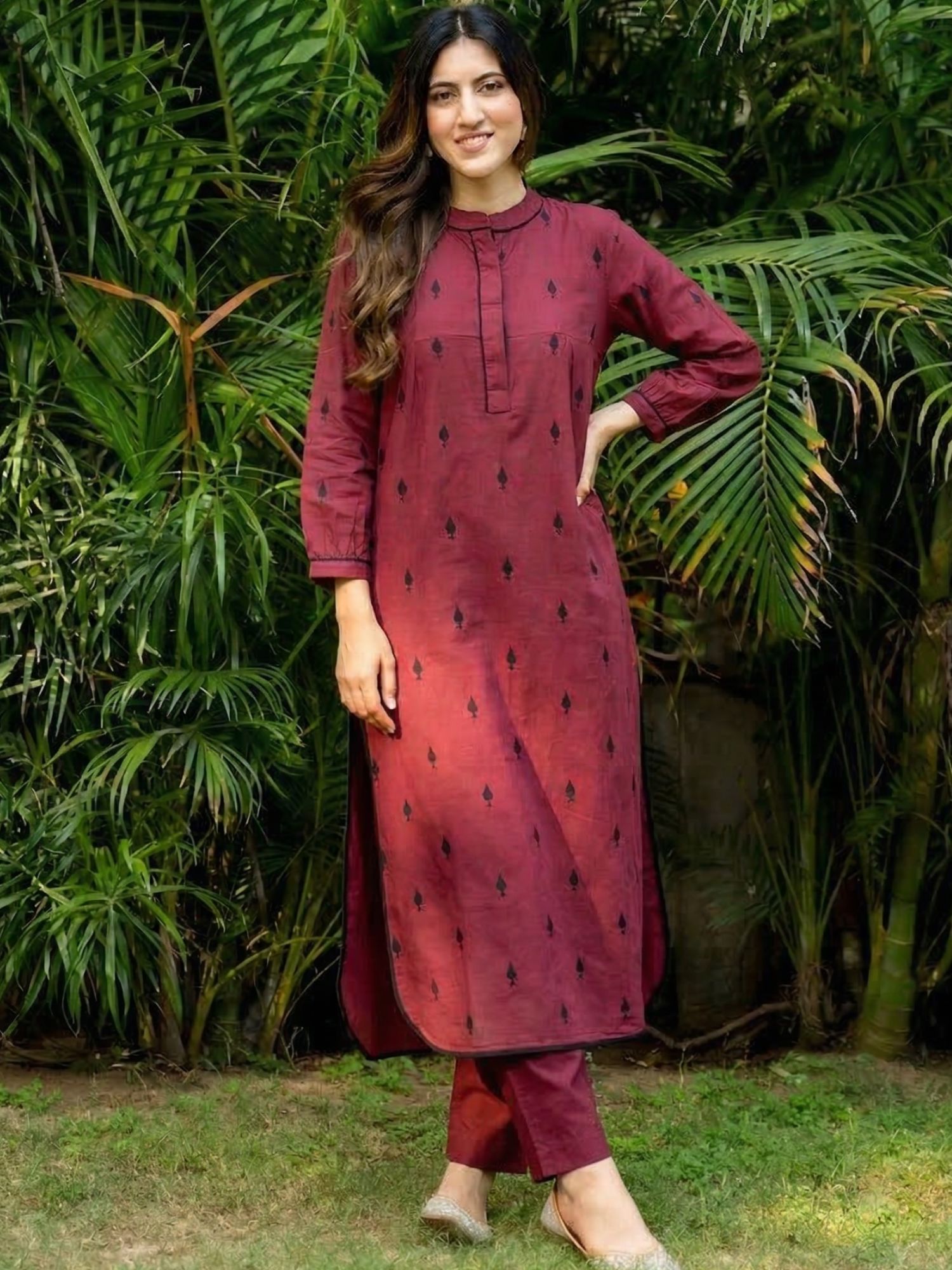 HOUSE OF JAMOTI Women Maroon Pikes Spade Cotton Kurta and Pant