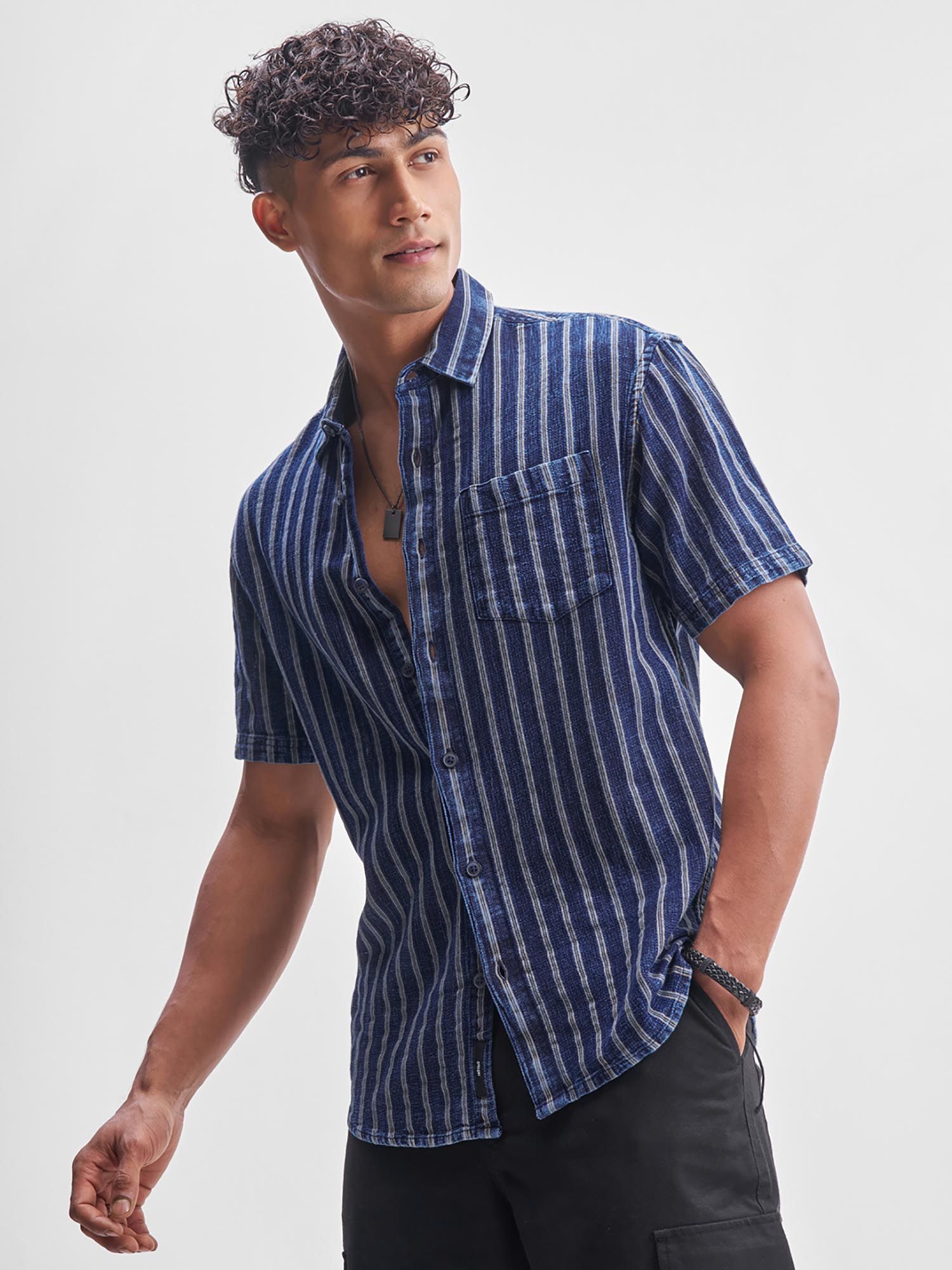 LOCOMOTIVE Premium Men Blue Washed Dobby Textured Striped Casual Shirt