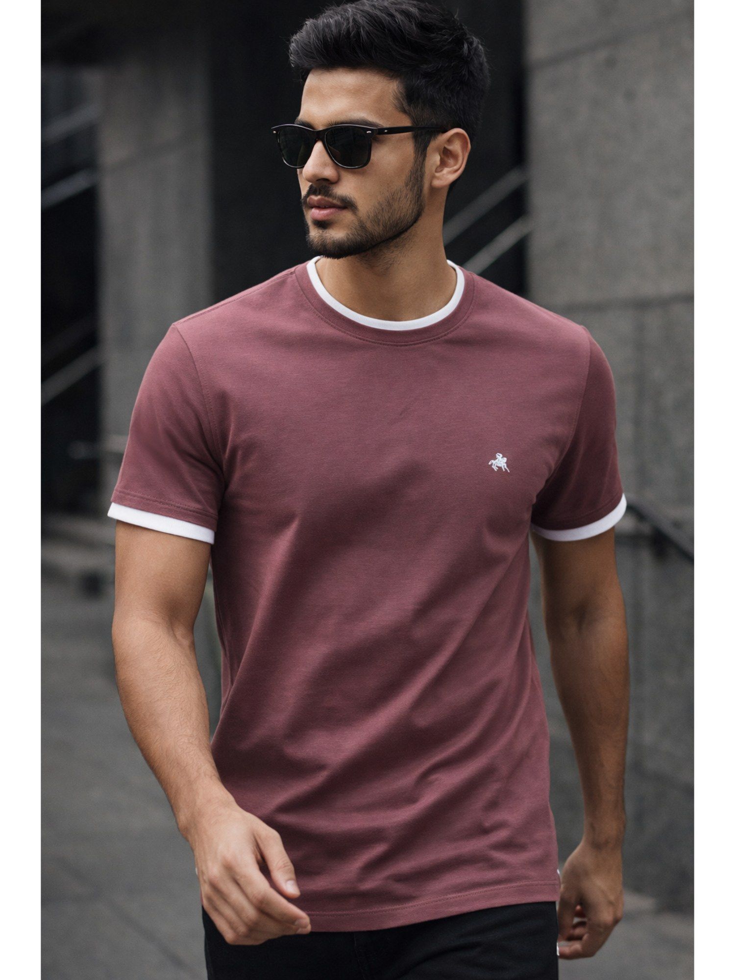 Parcel Yard Maroon Men Solid Cotton Round Neck Half Sleeve Regular Fit T Shirt