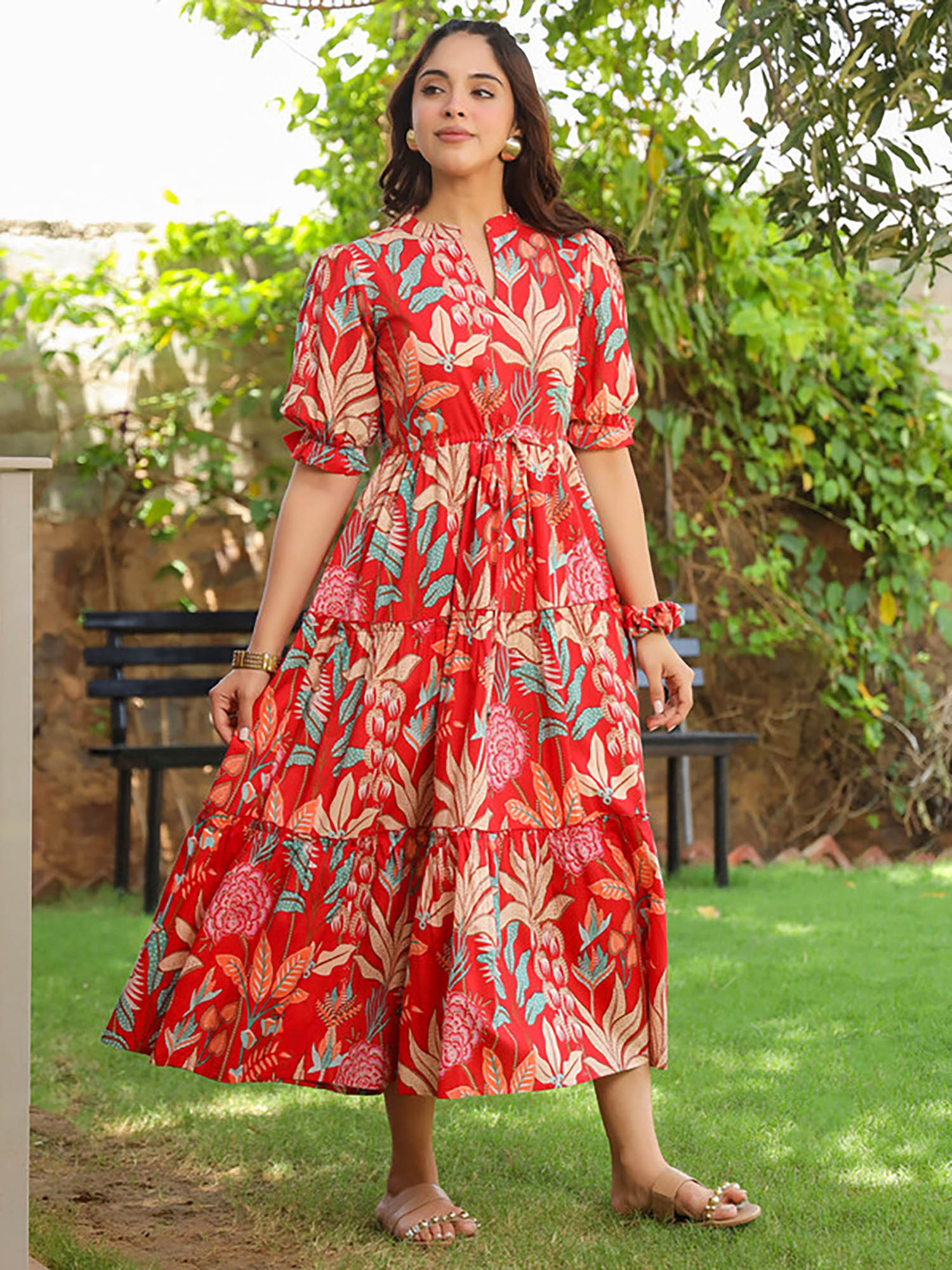 Rain & Rainbow Women Floral Print Pure Cotton Fit And Flare Midi Dress