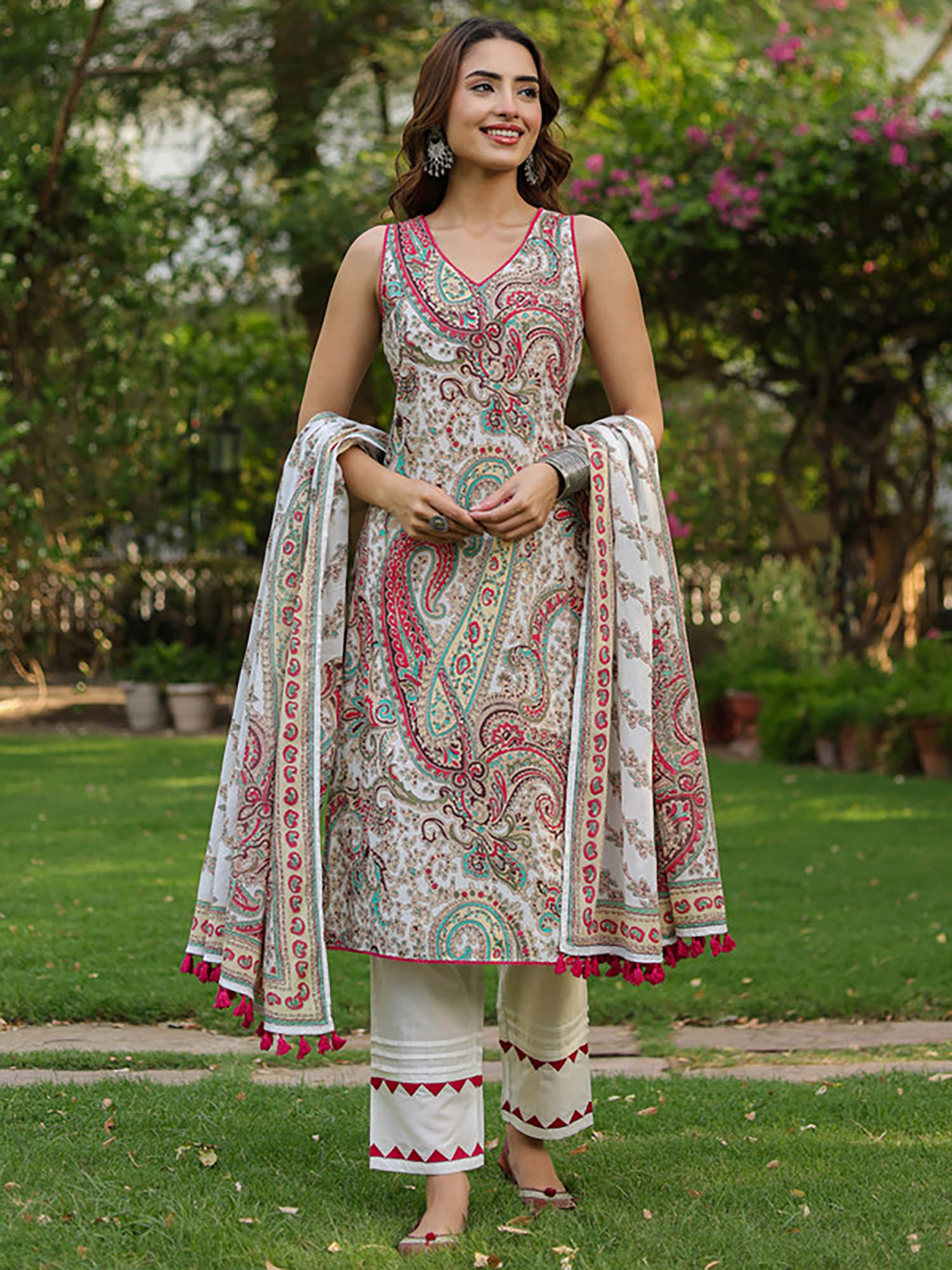 Rain & Rainbow Women Multi-Color Paisley Printed Kurta with Pant and Dupatta