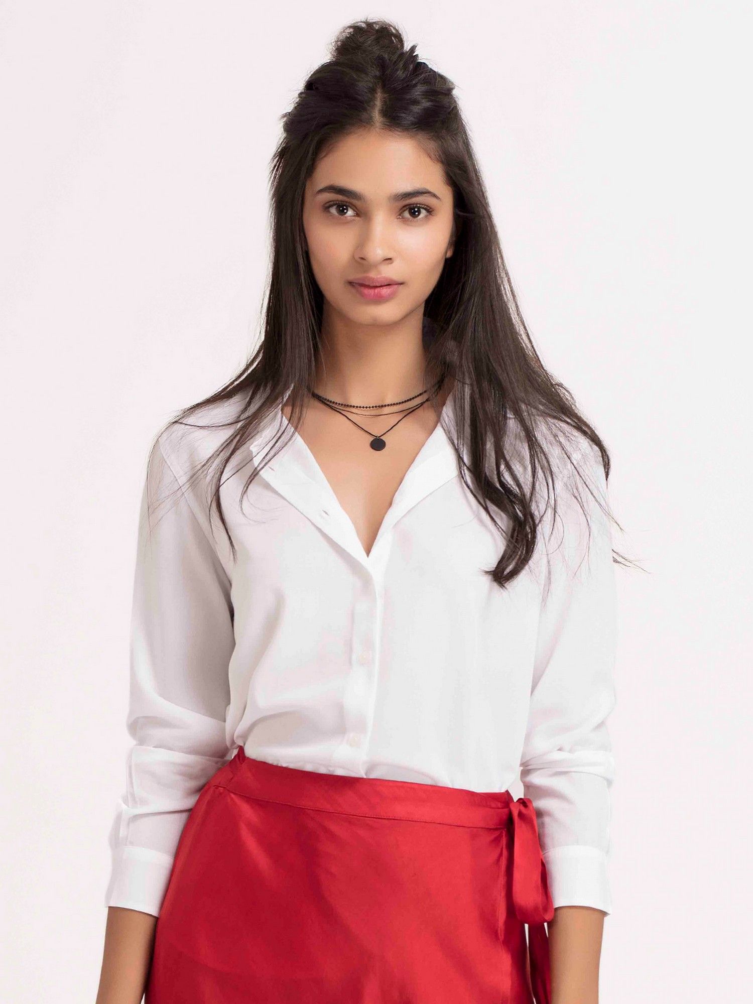 SHAYE White Buttondown Shirt