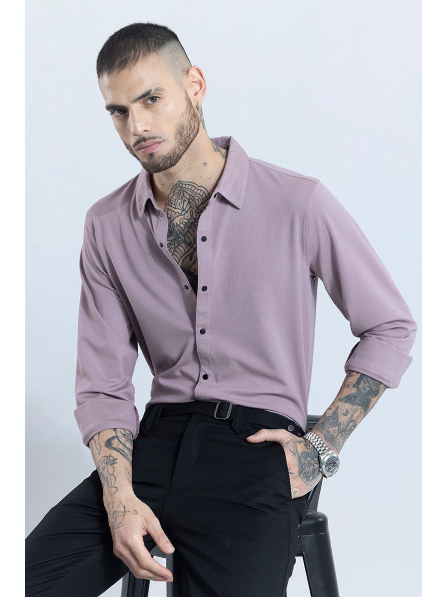 Snitch Lavender Plain Full Sleeves Slim Casual Shirt for Men