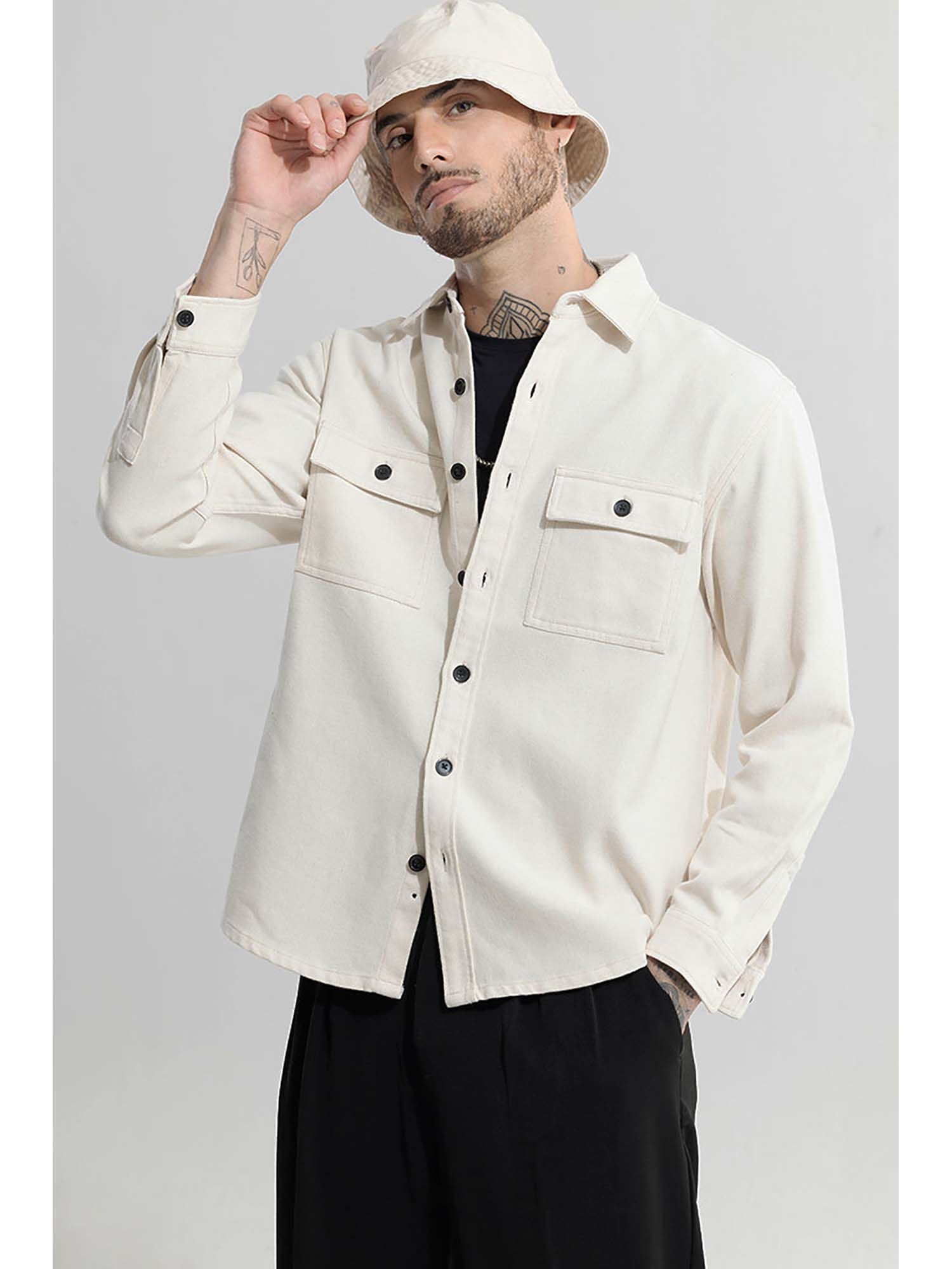 Snitch Off-White Plain Full Sleeves Relaxed Casual Shirt for Men