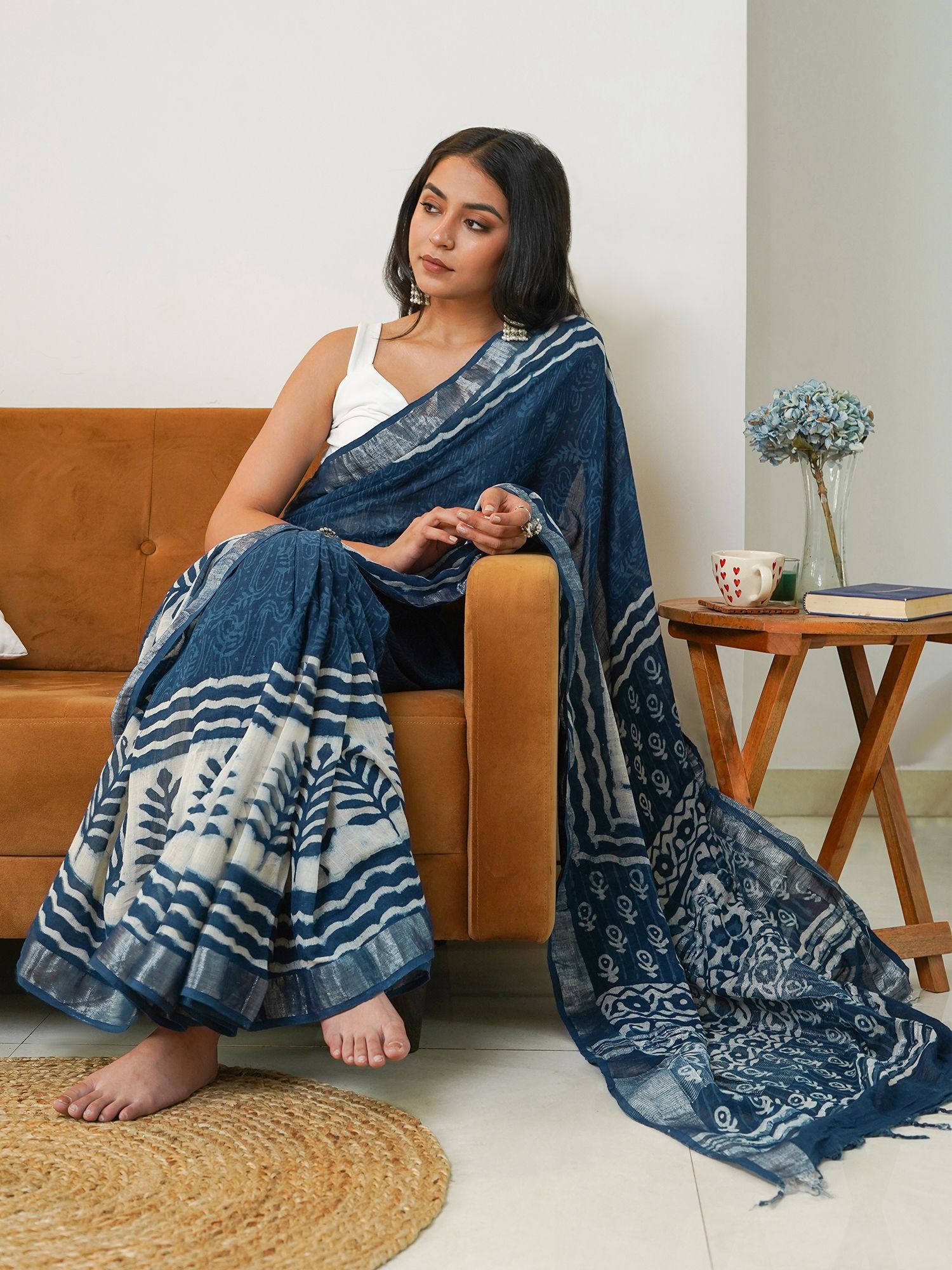 Teejh Coastal Linen Saree with Unstitched Blouse