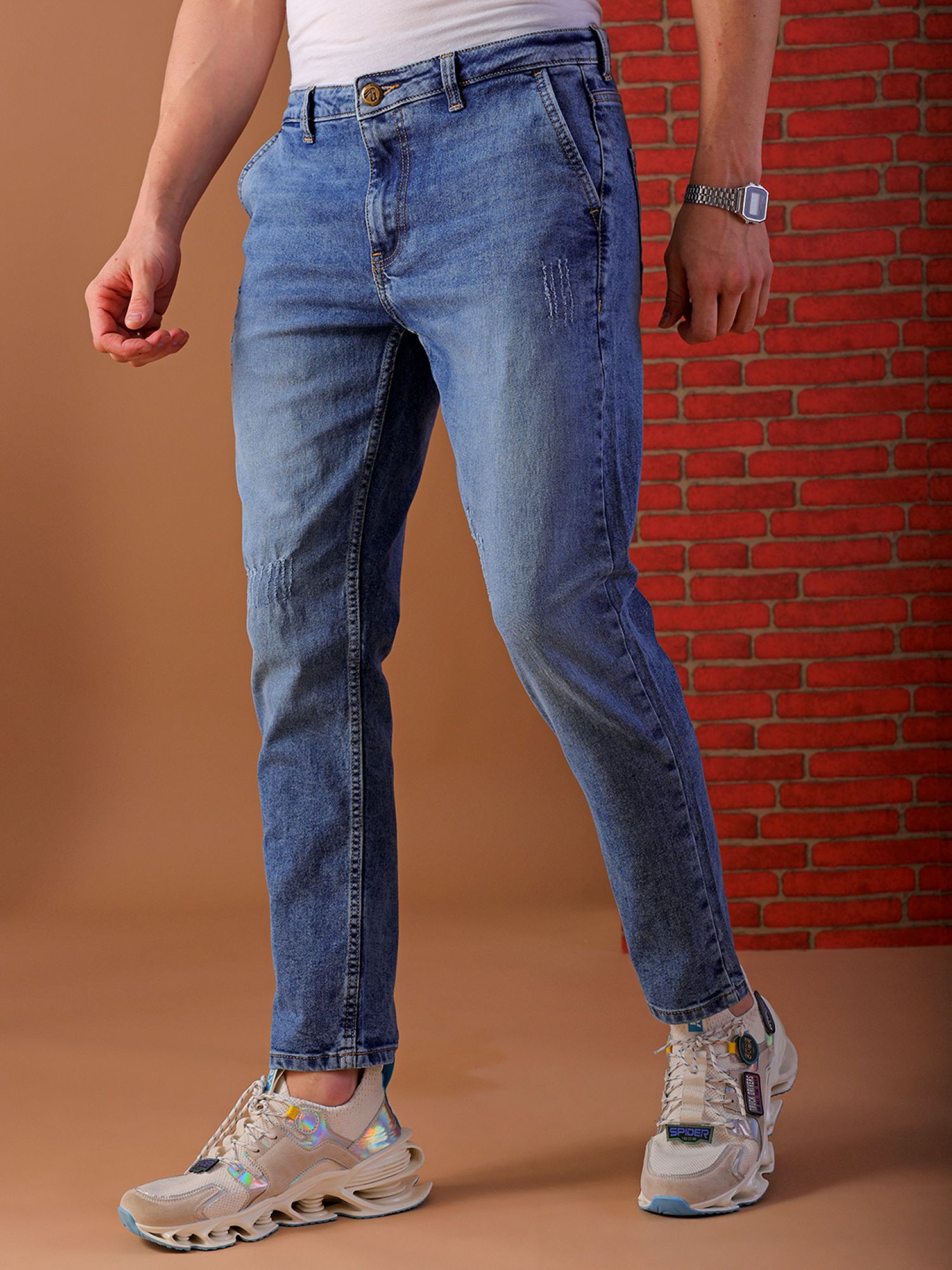 The Indian Garage Co Light Blue Men's Slim Fit Solid Mid-Rise Stretchable Jeans
