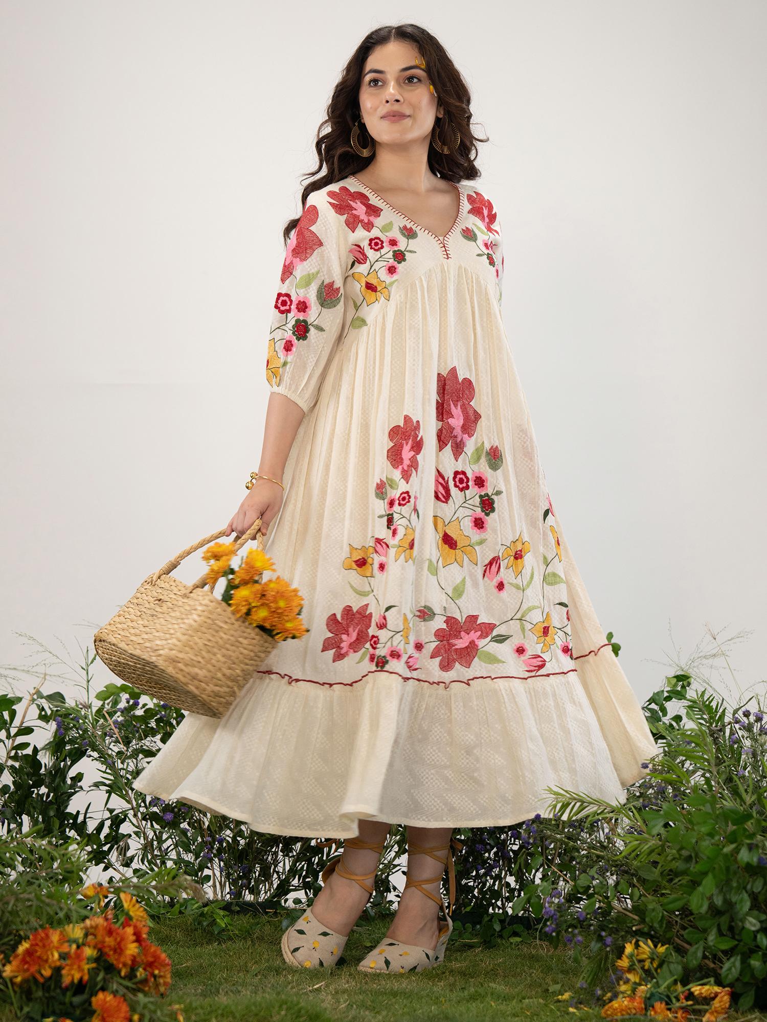 ZUMMER Off White Embroidered Flared Midi Dress